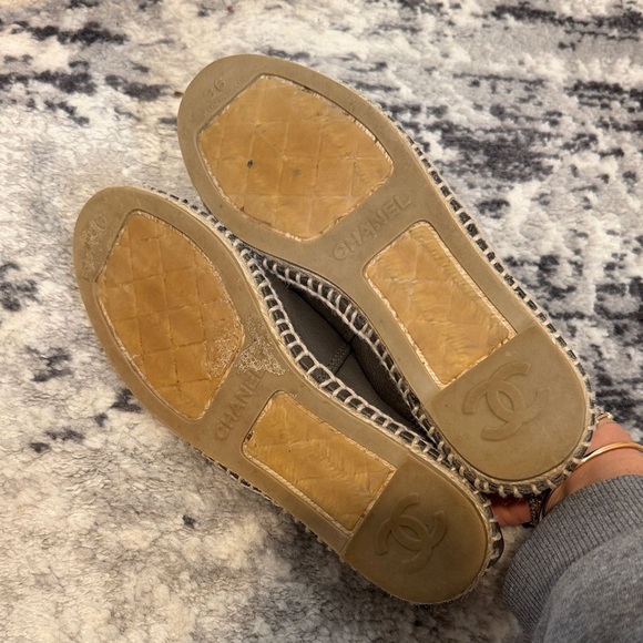 Authentic CHANEL Olive and Black Espadrilles size 36 - Picture 4 of 4